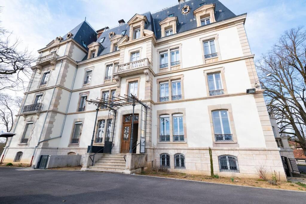 L'Appartement Du Chateau Morvillars Екстериор снимка